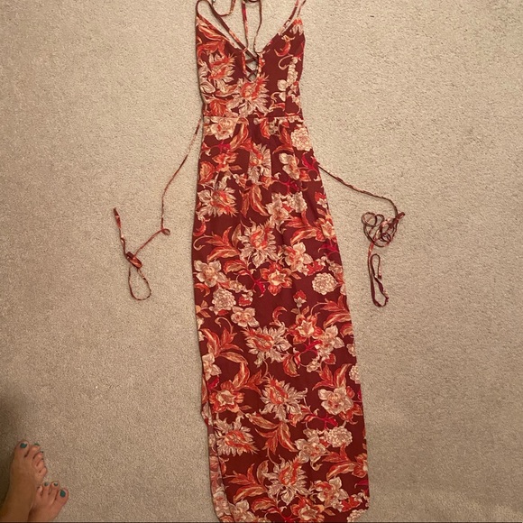 Floral Maxi Dress - Picture 2 of 5